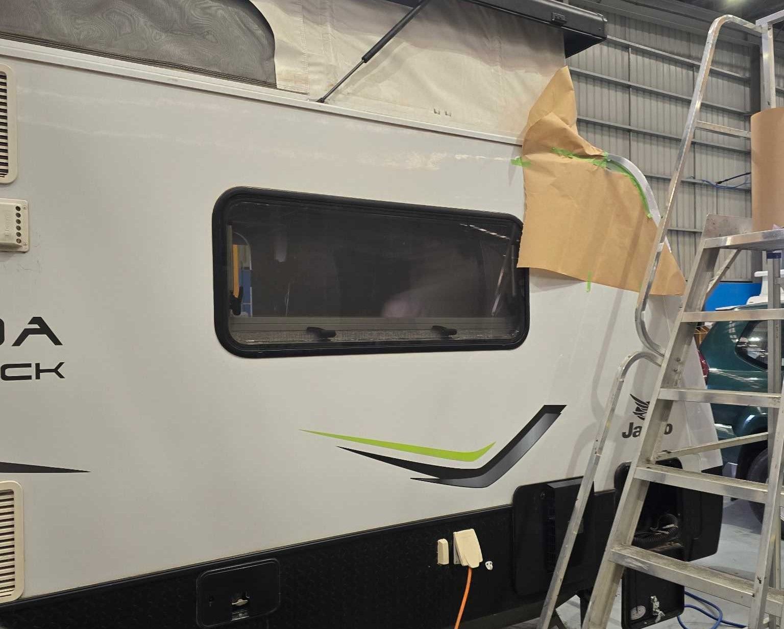 Caravans & Motorhomes